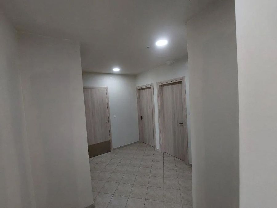 Photo 321290367