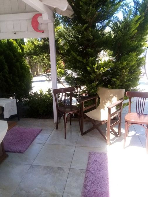 Photo 321422475