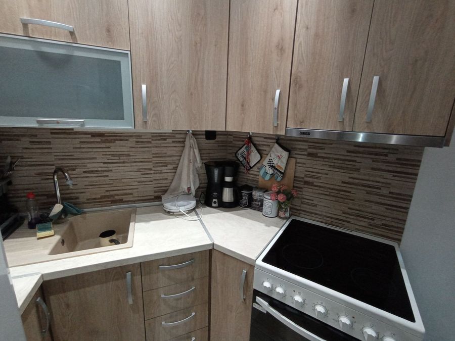 Photo 321610437
