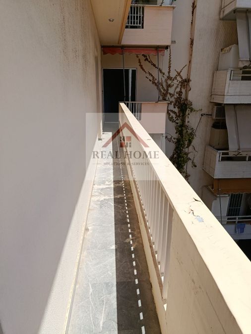 Photo 322289883