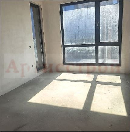 Снимка 323767638