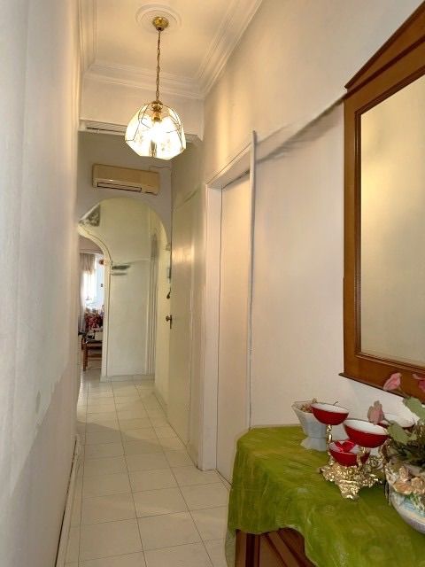 Photo 324062916