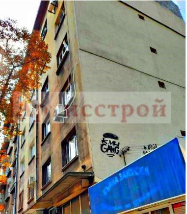 Photo 324099654