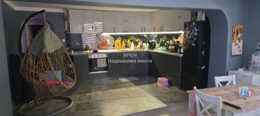 Снимка 324287034