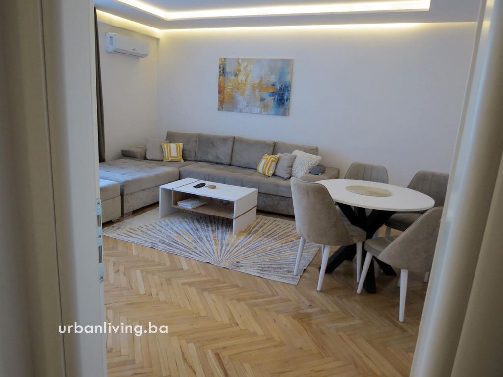 Stan 74 m2 na prodaju Sarajevo, Sarajevo - Novi grad