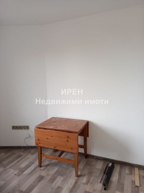 Снимка 324724089