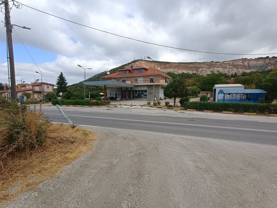 Photo 325131579