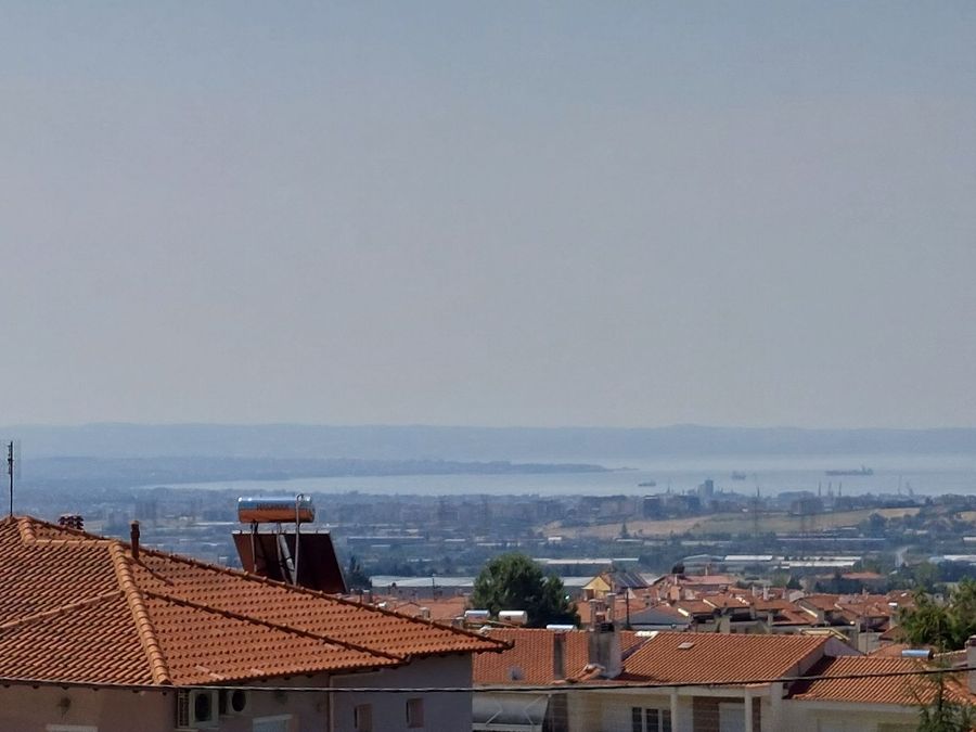 Photo 325215957