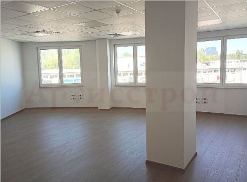 Снимка 325365072