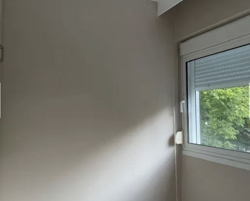 Photo 325652022