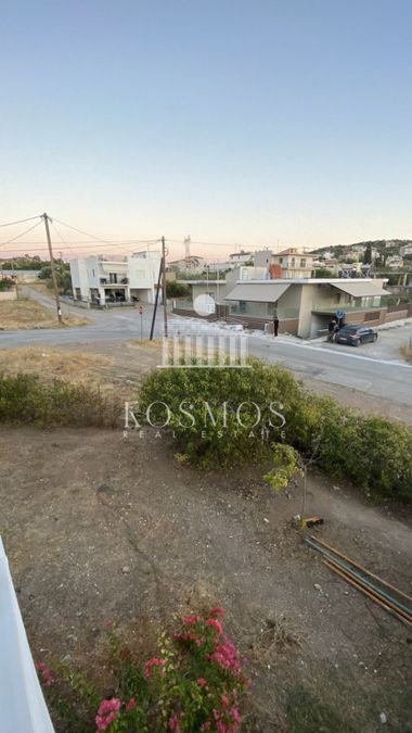 Photo 325673208