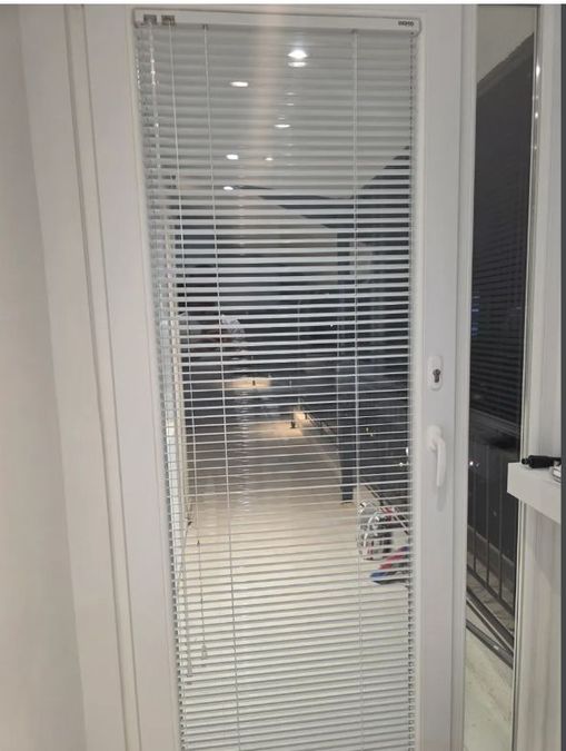 Photo 325736598