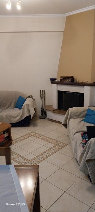 Photo 325889295