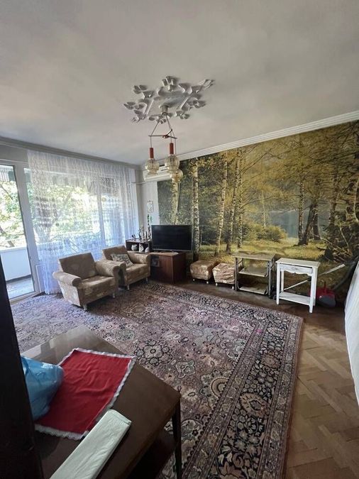 Снимка 327105183