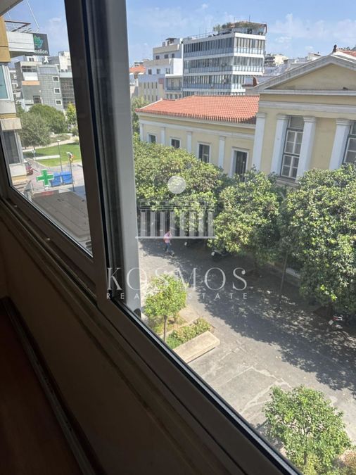Photo 327508299