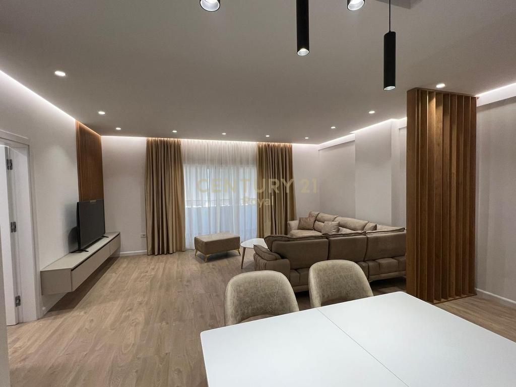 Apartament me qira Zogu i Zi