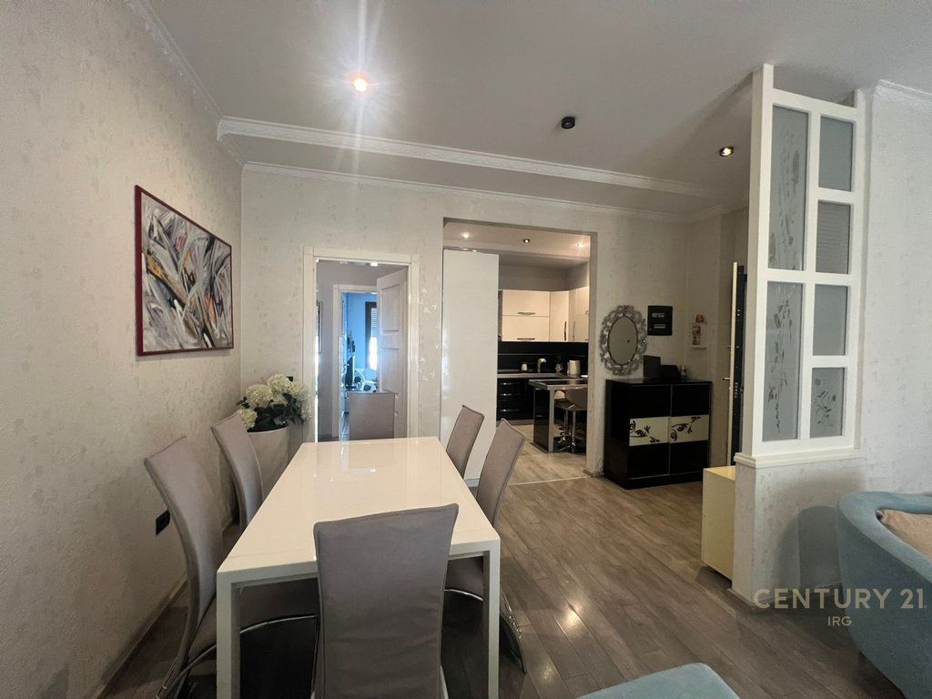 Apartament me qira Kompleksi Delijorgji
