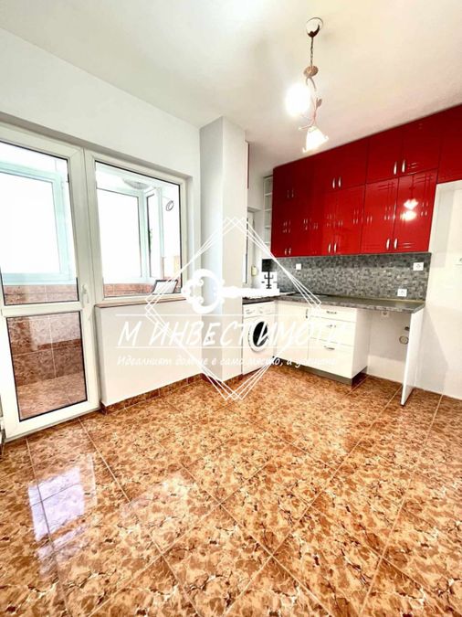 Снимка 328457538