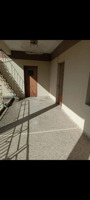 Photo 328506171