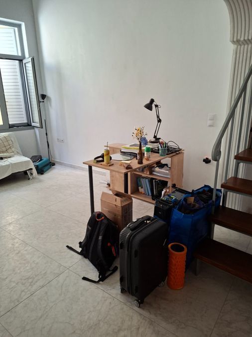 Photo 329078646