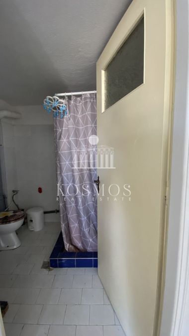Photo 329232864