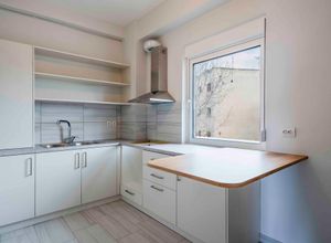 апартамент  за продажба  Anavissos Anavyssos Center, 61 ㎡, 1-ви  етаж, спалня: 1 изображение #6