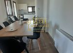 Photo 329496972