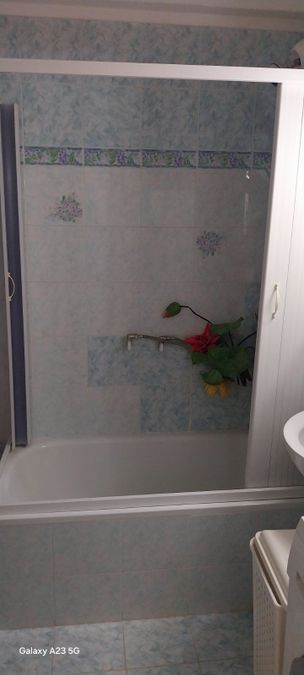 Photo 329532999