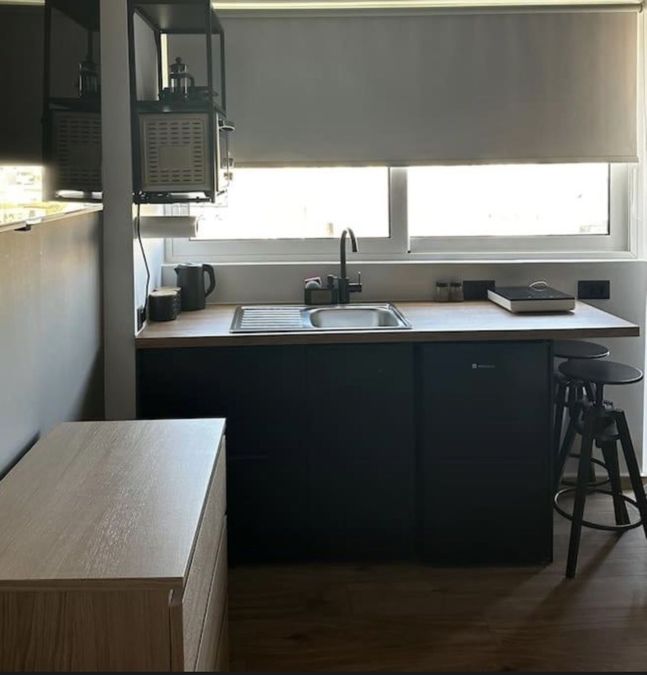 Photo 329605683