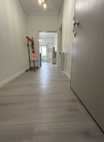 Photo 329975685