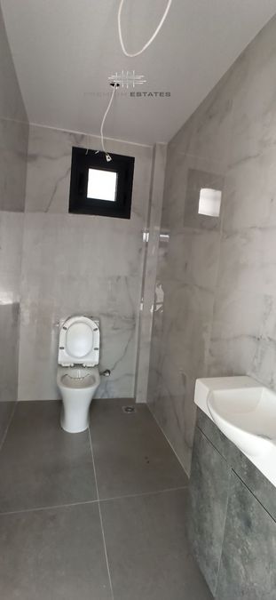 صورة فوتوغرافية 329996124