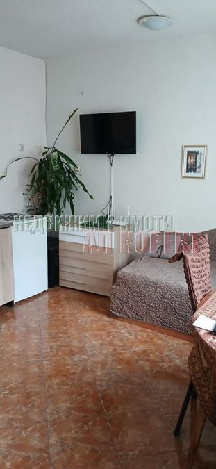 Снимка 330403959