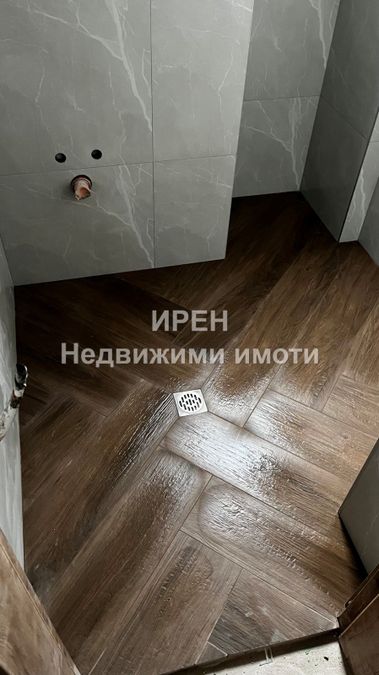 Снимка 330536421