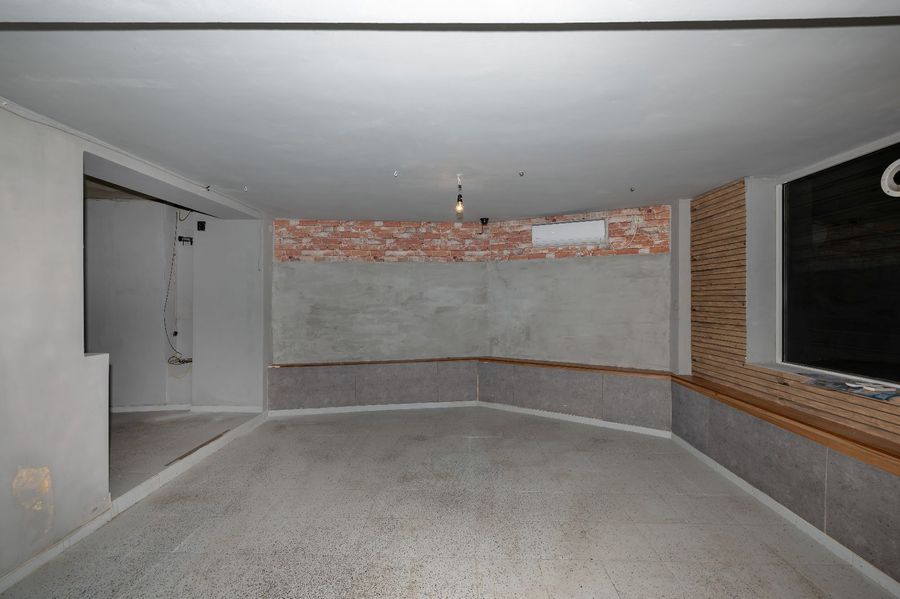 Снимка 330537072