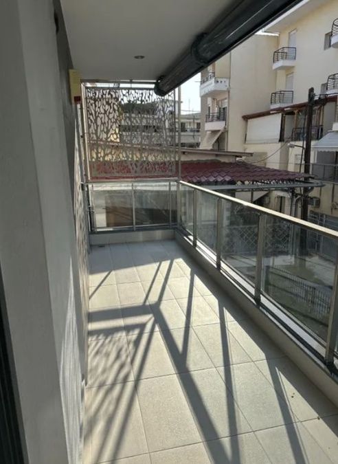 Photo 330582927