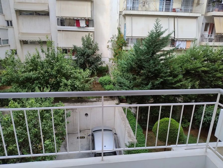 Photo 330734097