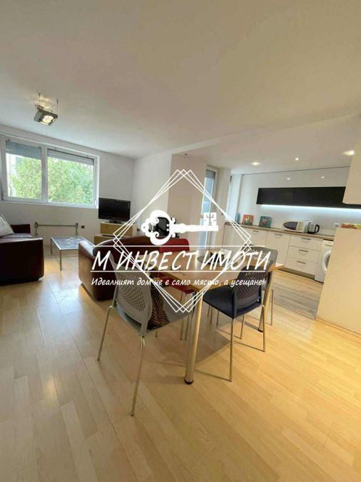 Снимка 330749322