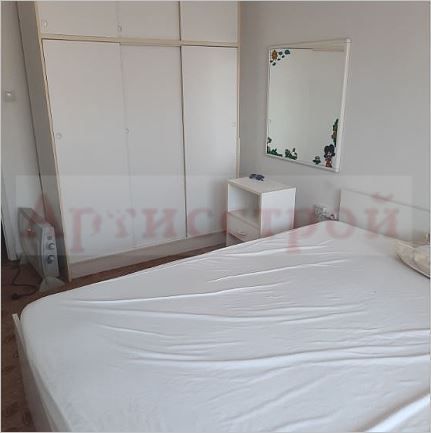 Снимка 330773703