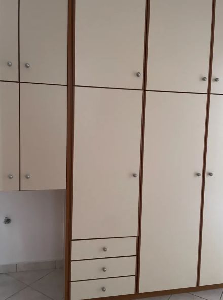 Photo 330843378