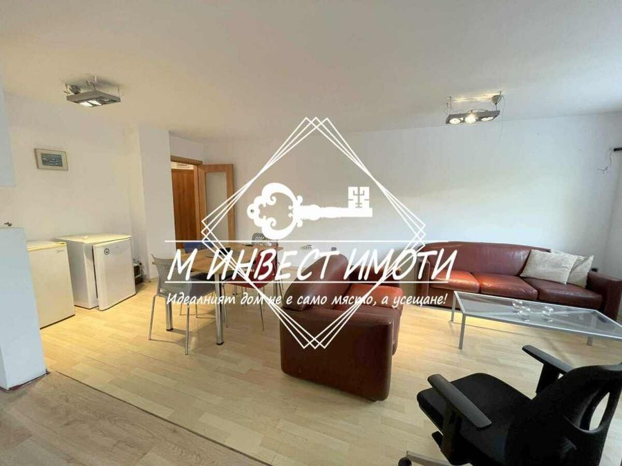 Снимка 330870972