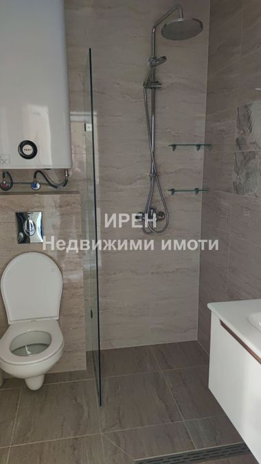 Снимка 331046616