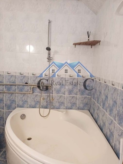 Снимка 331189575