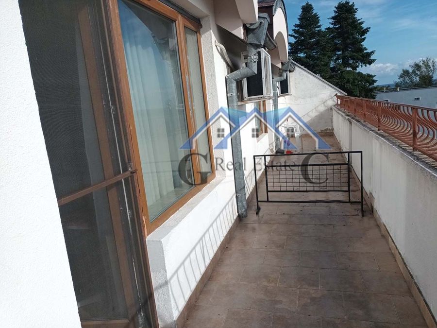 Снимка 331189581