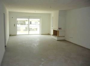 Apartment, Tzitzifies