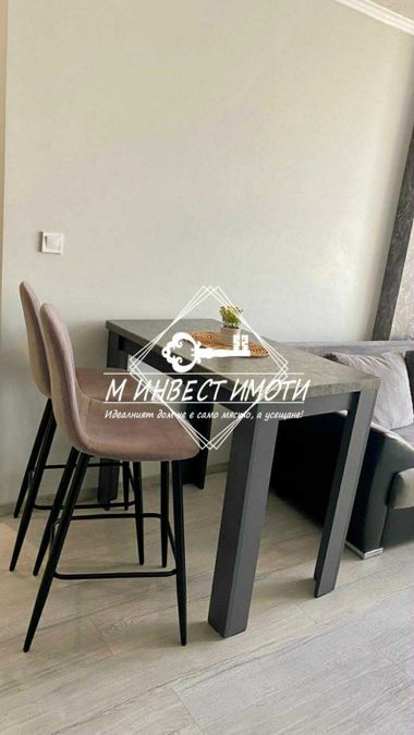 Снимка 331867137