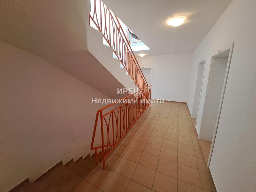 Снимка 331905216