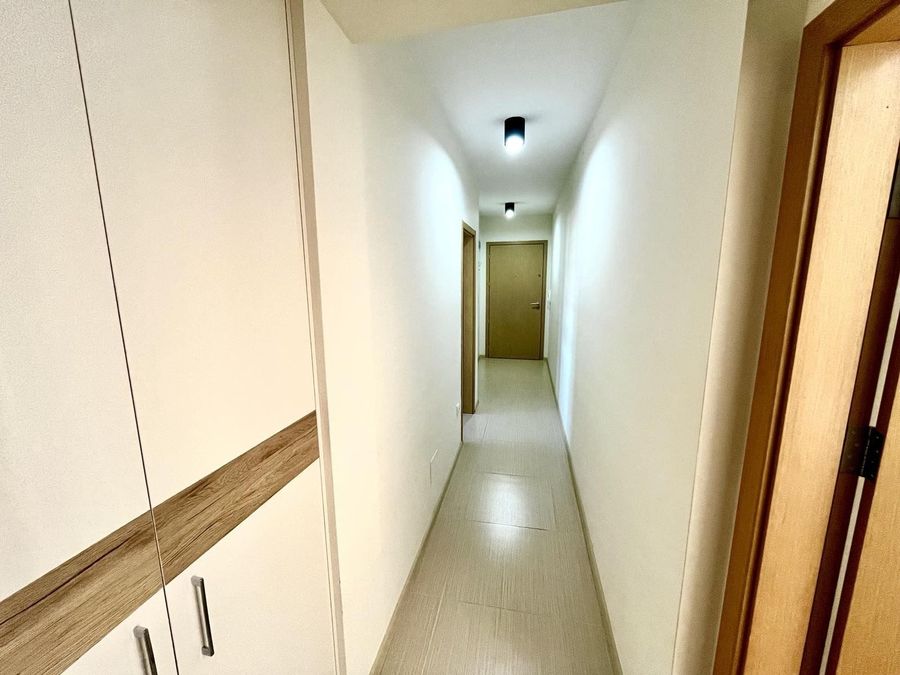 Снимка 331977990