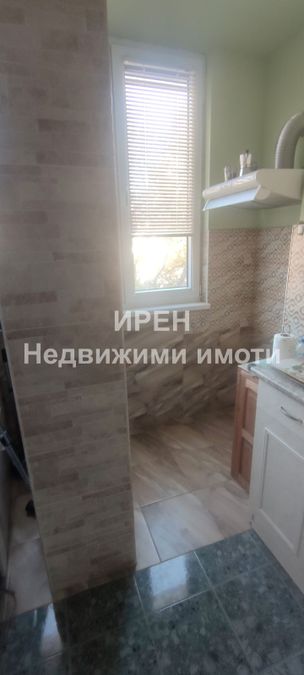 Снимка 332365680