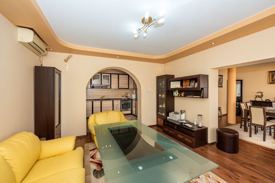 Снимка 334333149