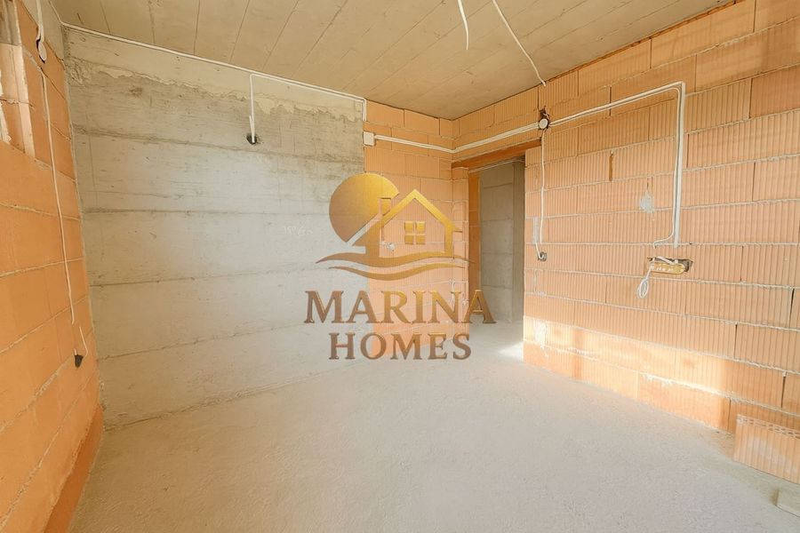 Снимка 334553370